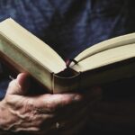 Społeczeństwo w erze szybkiej informacji: Jak przetwarzanie danych wpływa na nasze relacje międzyludzkie? - 7 2025